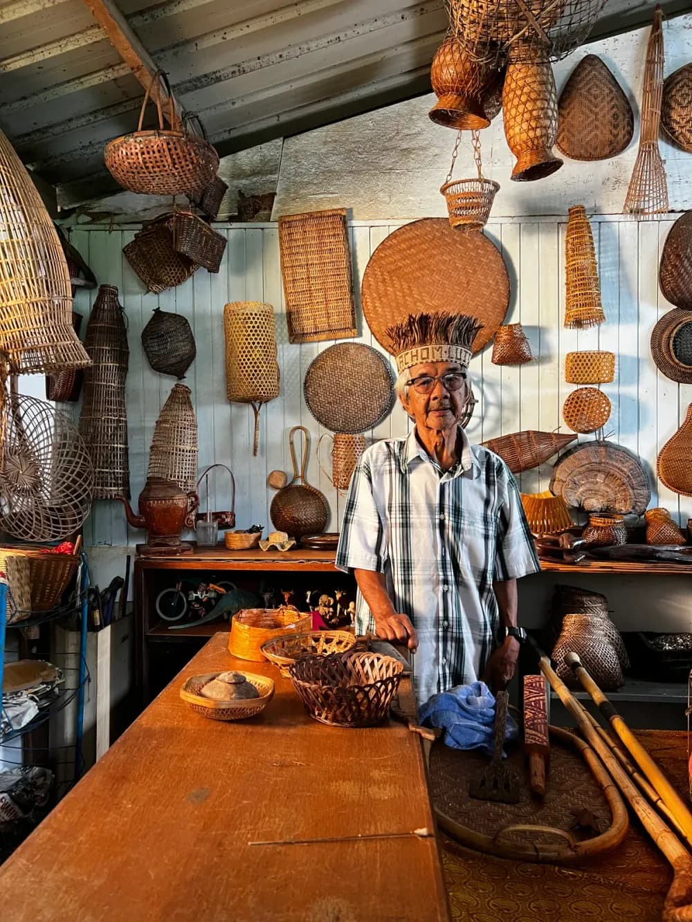Achom Luji