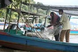 Paramount Fishermen